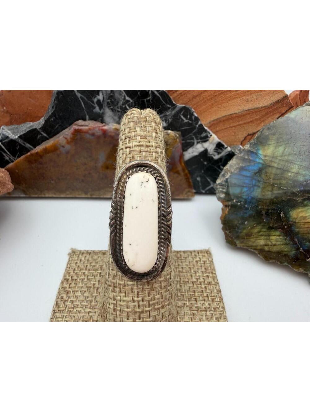 Vintage Navajo White Buffalo Bezel Sterling Silver Ring Artist AB Anna Begay